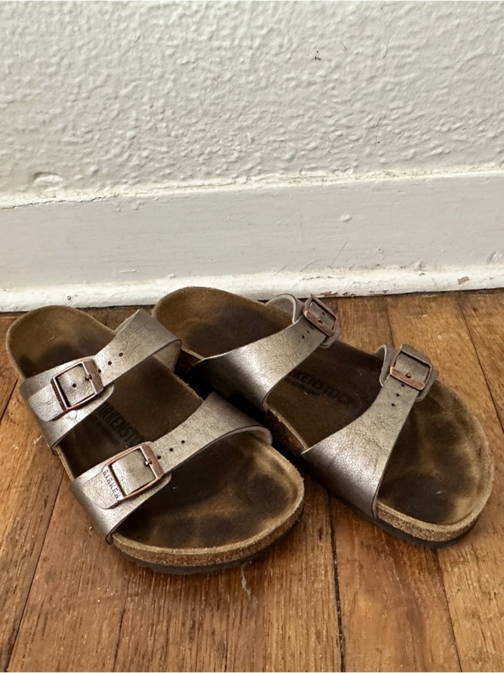 Women's Birkenstock Size 38 Metallic Brown Double-Strap Arizona Sandals